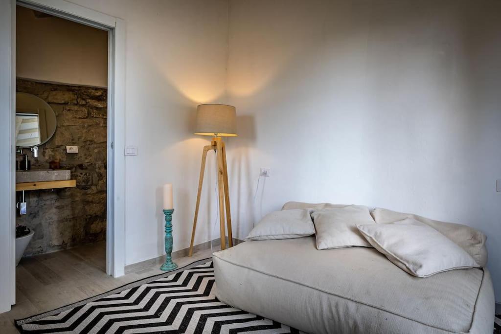 Luxury Limonaia With Jacuzzi Near Florence San Jacopo al Girone Bagian luar foto